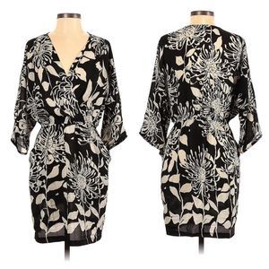Bisou Bisou Black and White Floral Mini Dress Polyester